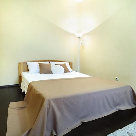 Paulmarie Apartments On Lenina Avenue ホメリ エクステリア 写真