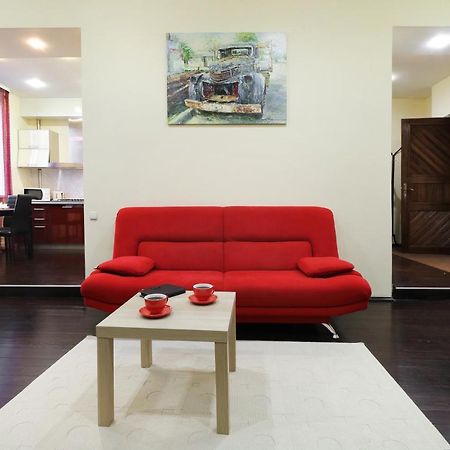 Paulmarie Apartments On Lenina Avenue ホメリ エクステリア 写真