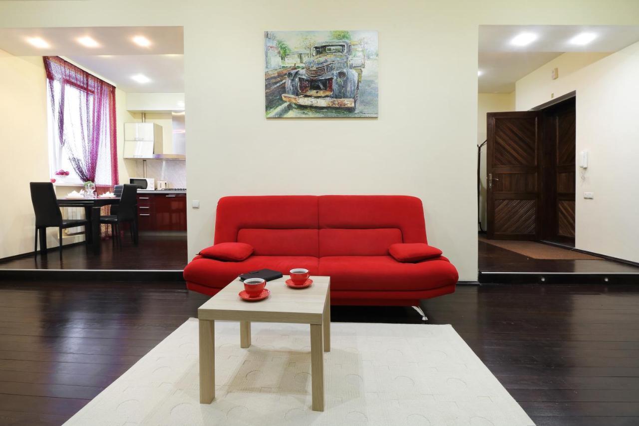 Paulmarie Apartments On Lenina Avenue ホメリ エクステリア 写真