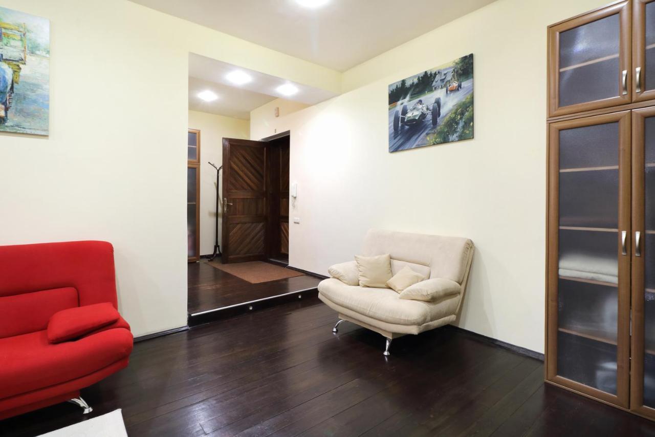 Paulmarie Apartments On Lenina Avenue ホメリ エクステリア 写真